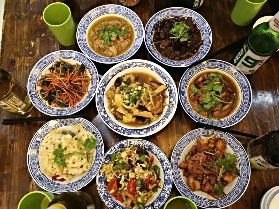 国庆，最香的热搜来了休闲区蓝鸢梦想 - Www.slyday.coM