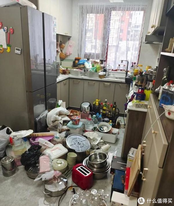 看过无数“凌乱的家”,我窥见了许多家庭的4个通病,个个糟心__财经头条