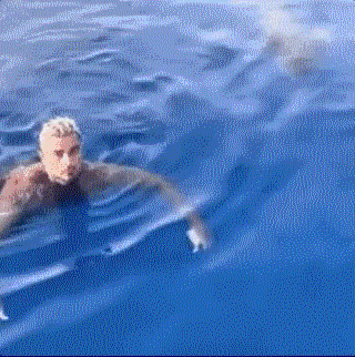 图集休闲区蓝鸢梦想 - Www.slyday.coM