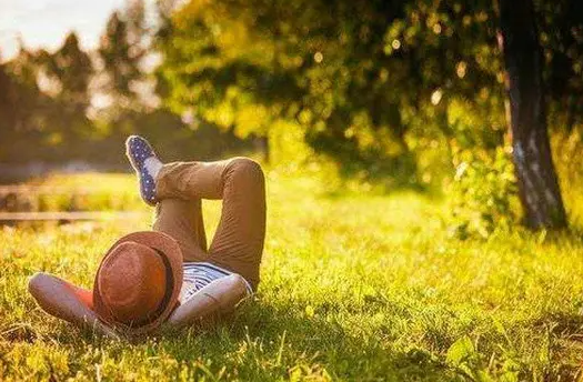 国庆假期这样过，你的身体更“快乐”！休闲区蓝鸢梦想 - Www.slyday.coM