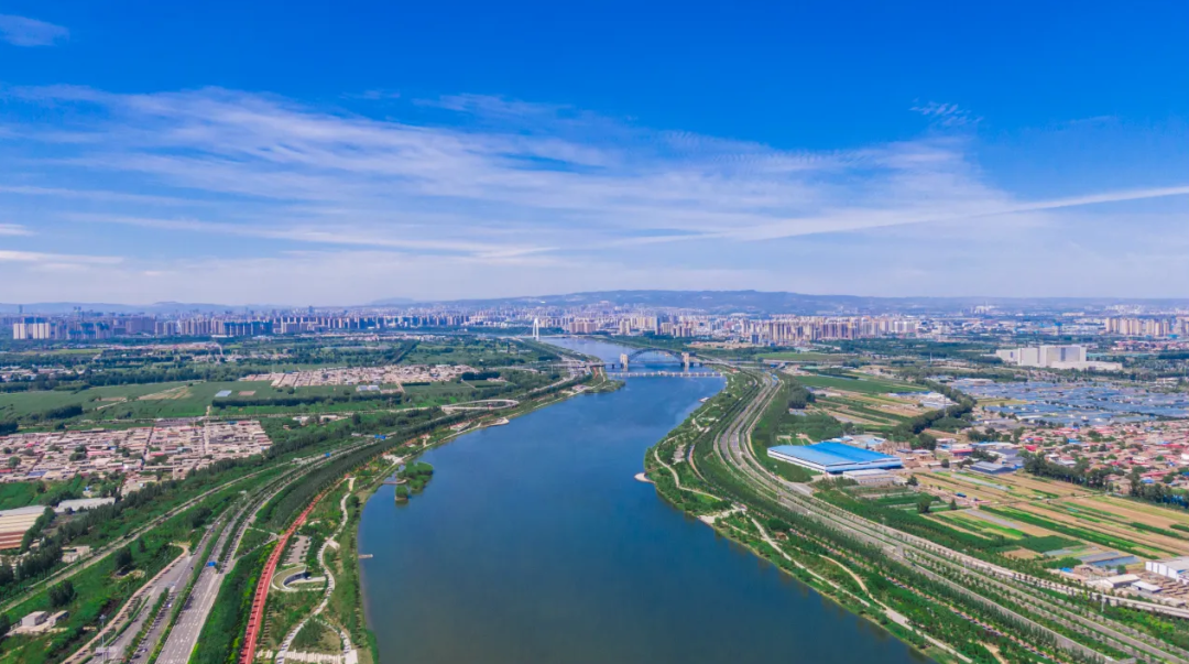 万柏林区和杏花岭区中间