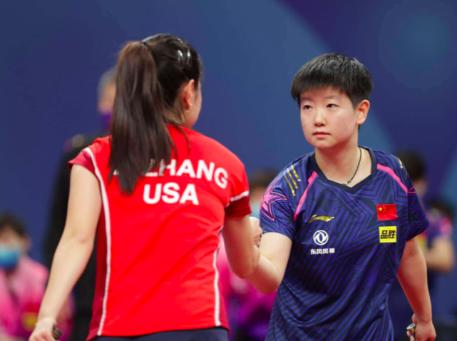 国乒梦之队!美国输球后上演追星:队员跟中国队合影 主帅拍照休闲区蓝鸢梦想 - Www.slyday.coM 国乒梦之队!美国输球后上演追星:队员跟中国队合影 主帅拍照休闲区蓝鸢梦想 - Www.slyday.coM