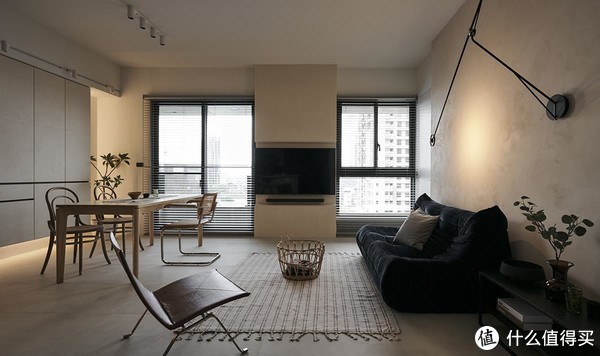 我见过最舒适解压的家，全屋低调又沉稳，简直就是理想的家休闲区蓝鸢梦想 - Www.slyday.coM