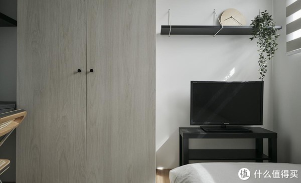 我见过最舒适解压的家，全屋低调又沉稳，简直就是理想的家休闲区蓝鸢梦想 - Www.slyday.coM