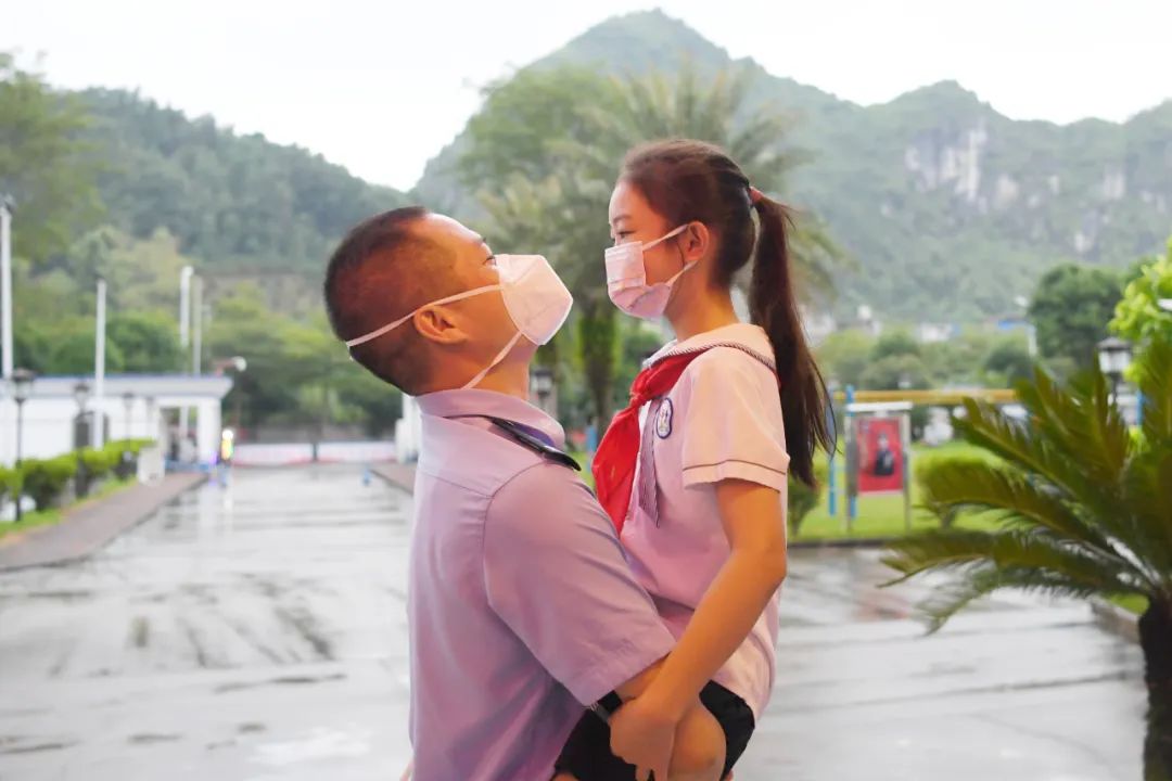 国庆节，让我为你绘“战服”休闲区蓝鸢梦想 - Www.slyday.coM