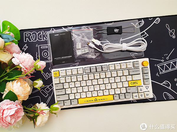 颜值和手感都特别能打的三模gasket机械键盘长啥样？休闲区蓝鸢梦想 - Www.slyday.coM