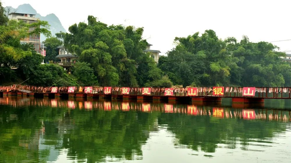 假期还在纠结去哪玩？崇左有一个游船赏景、喝下午茶的好去处！休闲区蓝鸢梦想 - Www.slyday.coM