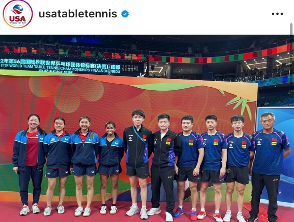 影响力!国乒赛后无法退场,马龙樊振东人气旺,对手争相合影休闲区蓝鸢梦想 - Www.slyday.coM 影响力!国乒赛后无法退场,马龙樊振东人气旺,对手争相合影休闲区蓝鸢梦想 - Www.slyday.coM