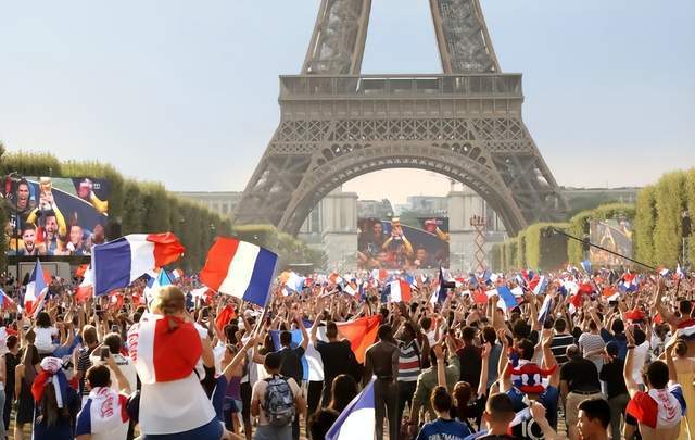 卡塔尔世界杯又被抵制！欧洲4大豪强酝酿退赛，国足出局不后悔休闲区蓝鸢梦想 - Www.slyday.coM