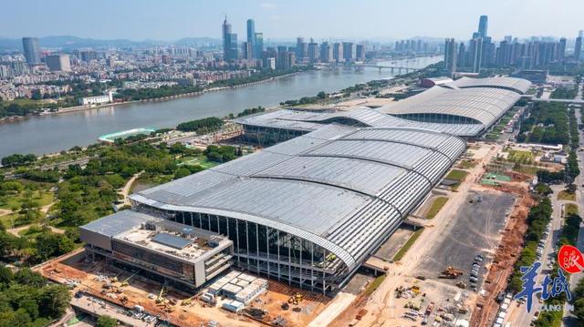 视频+图集｜假日施工忙，广交会展馆四期项目交付在即休闲区蓝鸢梦想 - Www.slyday.coM