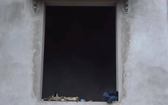 给光秃秃的窗户做外窗台,头次见这么完整的步骤!简单到看完就会休闲区蓝鸢梦想 - Www.slyday.coM 给光秃秃的窗户做外窗台,头次见这么完整的步骤!简单到看完就会休闲区蓝鸢梦想 - Www.slyday.coM