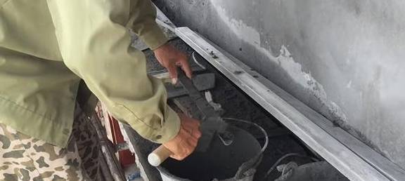 给光秃秃的窗户做外窗台,头次见这么完整的步骤!简单到看完就会休闲区蓝鸢梦想 - Www.slyday.coM 给光秃秃的窗户做外窗台,头次见这么完整的步骤!简单到看完就会休闲区蓝鸢梦想 - Www.slyday.coM