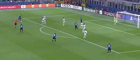 恰尔汗奥卢打进全场唯一进球。