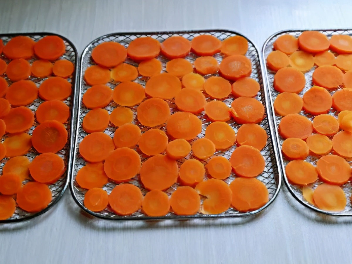 才知道,这3种蔬菜晒干后,比新鲜的还好吃,炒菜炖肉都行休闲区蓝鸢梦想 - Www.slyday.coM 才知道,这3种蔬菜晒干后,比新鲜的还好吃,炒菜炖肉都行休闲区蓝鸢梦想 - Www.slyday.coM