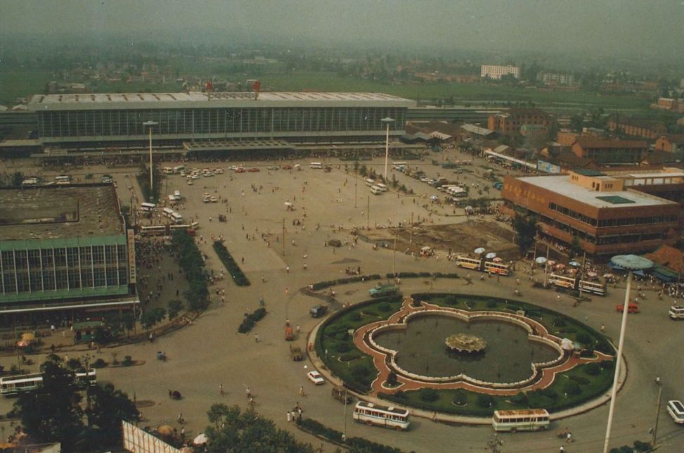 注意！11日起火车北站扩能改造，其主要客运业务将转成都西站承接休闲区蓝鸢梦想 - Www.slyday.coM