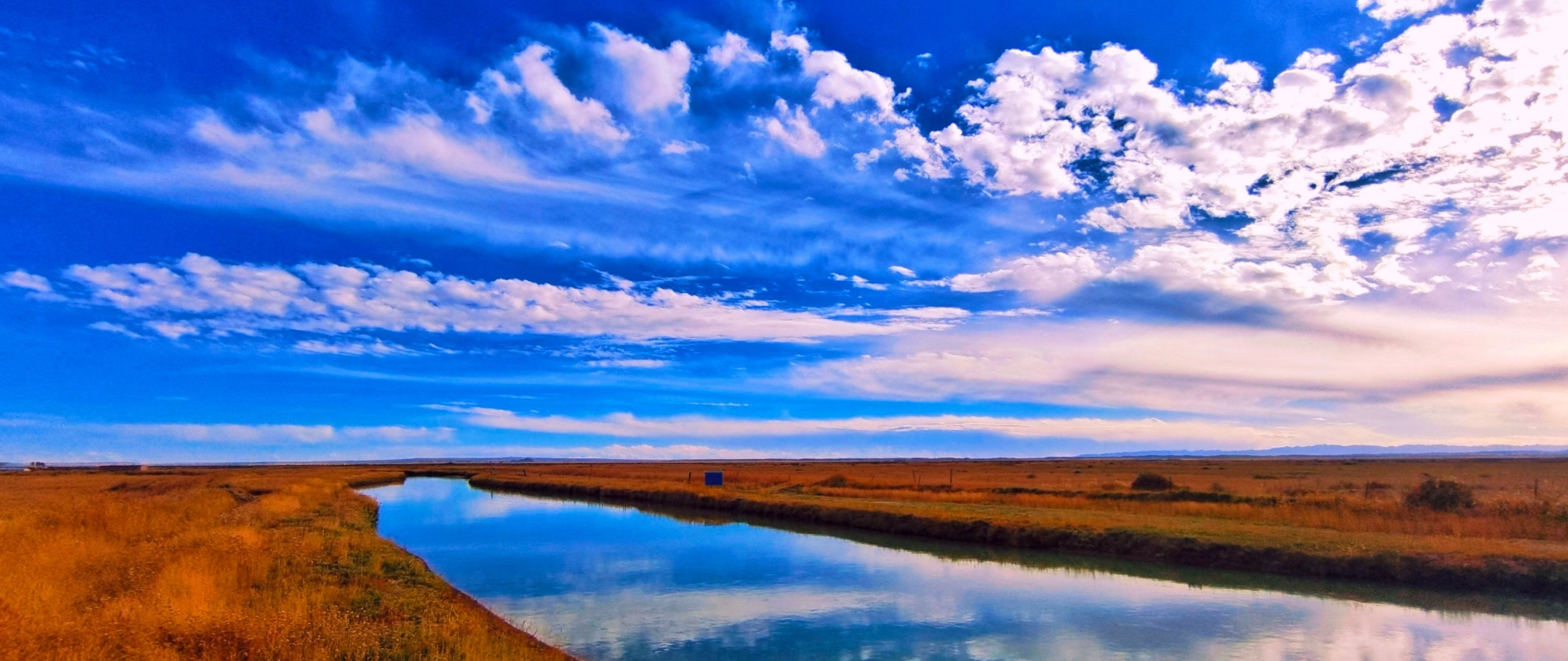 可鲁克湖：湿地秋天美如画休闲区蓝鸢梦想 - Www.slyday.coM