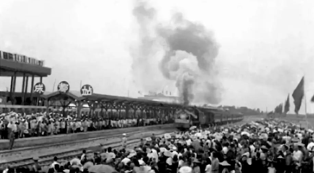 注意！11日起火车北站扩能改造，其主要客运业务将转成都西站承接休闲区蓝鸢梦想 - Www.slyday.coM