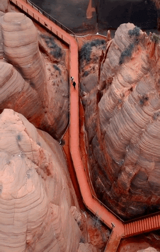 暂停！多地已发出通知！国庆不旅游的老人，恭喜你！还有这些，又全又免费....休闲区蓝鸢梦想 - Www.slyday.coM