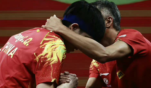 热搜第一!王楚钦让二追三,马龙现场鼓励,球迷:林高远好好学学休闲区蓝鸢梦想 - Www.slyday.coM 热搜第一!王楚钦让二追三,马龙现场鼓励,球迷:林高远好好学学休闲区蓝鸢梦想 - Www.slyday.coM