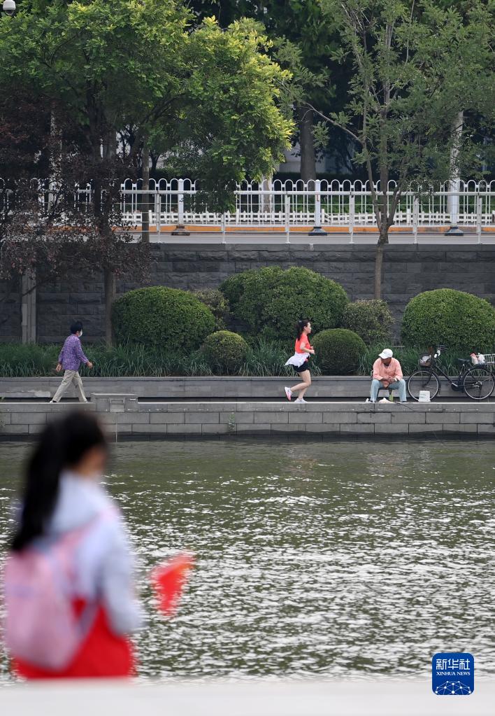 江河奔腾看中国丨海河流域：绿色发展 和谐共生休闲区蓝鸢梦想 - Www.slyday.coM