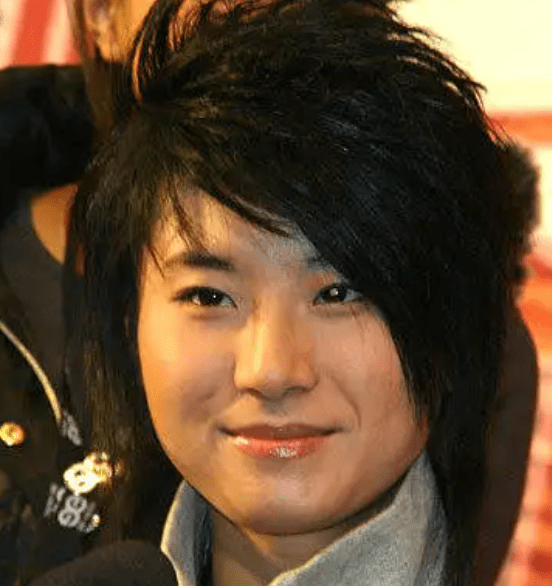 那些削骨的女星还好吗？脸歪僵硬、挂不住肉，杨幂、鞠婧祎都崩了！休闲区蓝鸢梦想 - Www.slyday.coM