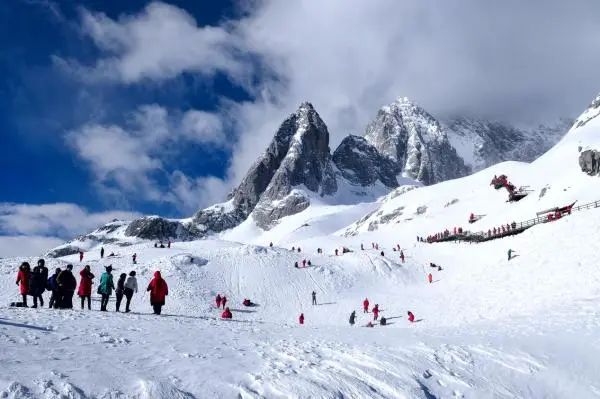 “舍不得的丽江”，到底有多舍不得休闲区蓝鸢梦想 - Www.slyday.coM