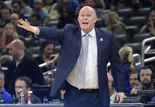 克利福德：我们今天的防守有进步 但缺乏纪律性会杀了你休闲区蓝鸢梦想 - Www.slyday.coM