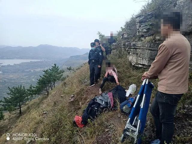 惊险！蒙山上的紧急救援
