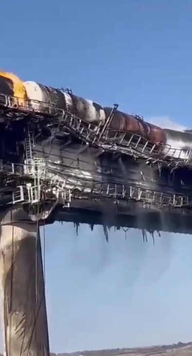 俄罗斯暂停全部前往克里米亚的列车休闲区蓝鸢梦想 - Www.slyday.coM