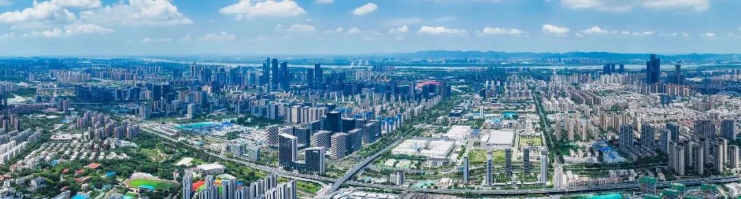 10月7日南京本土新增“2+2”，在集中隔离点和“落地检”发现休闲区蓝鸢梦想 - Www.slyday.coM