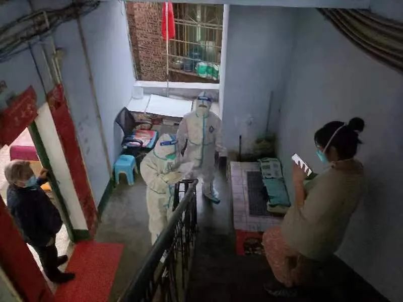 【同心抗疫  “毕”定有我】“向阳而行 ，光在前方”休闲区蓝鸢梦想 - Www.slyday.coM