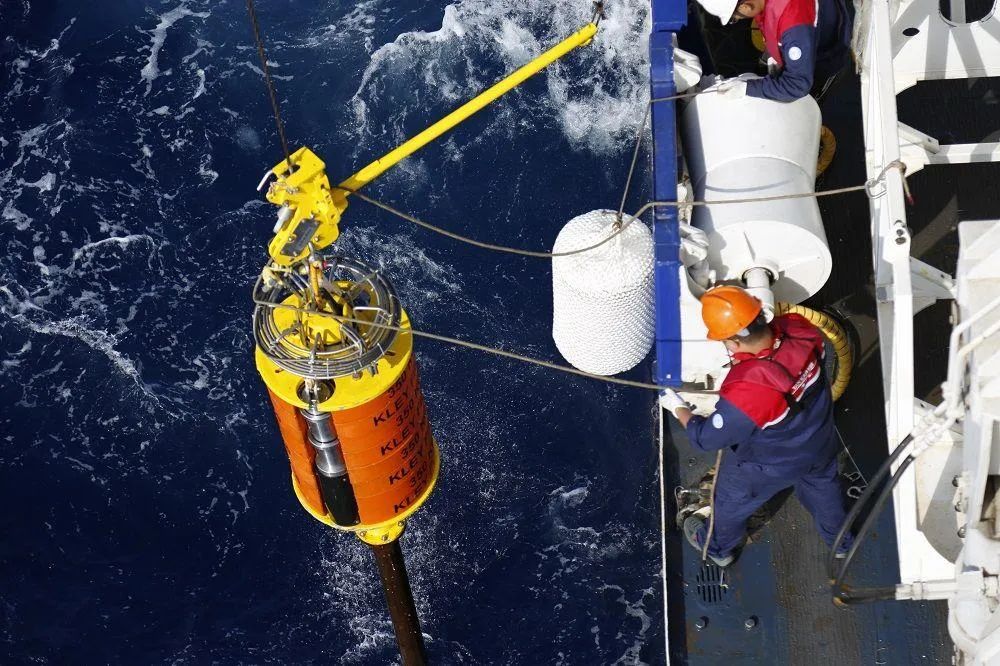 福建这所大学的“分校”开到了海上休闲区蓝鸢梦想 - Www.slyday.coM