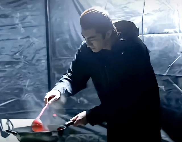 林更新剧组给赵丽颖下厨好居家，娱乐圈太需要烟火气的演员了休闲区蓝鸢梦想 - Www.slyday.coM