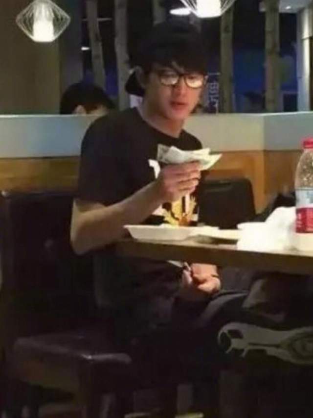 林更新剧组给赵丽颖下厨好居家，娱乐圈太需要烟火气的演员了休闲区蓝鸢梦想 - Www.slyday.coM