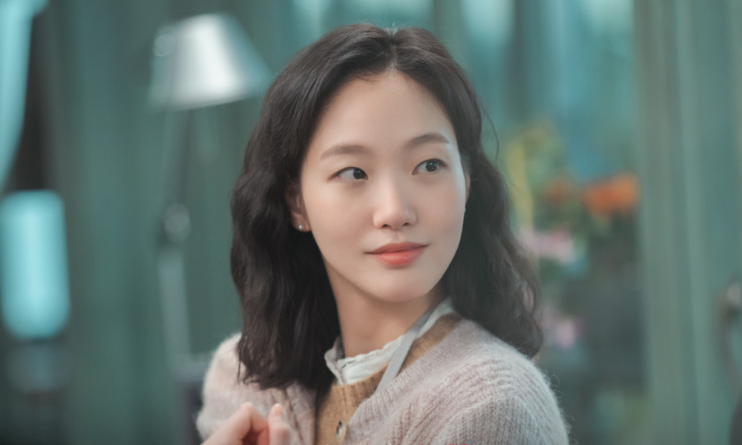 金高银,真演不了贫穷脸__财经头条