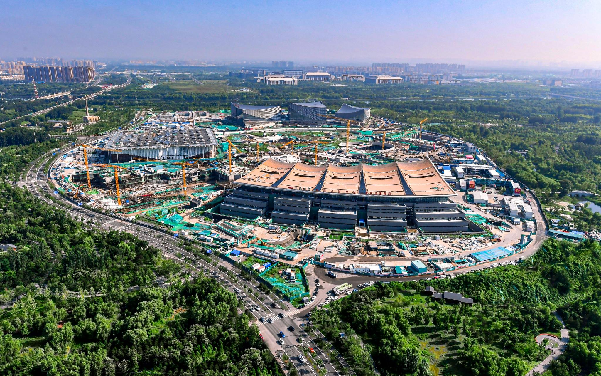 2022年8月,北京城市副中心三大建筑初露芳容.北投集团供图