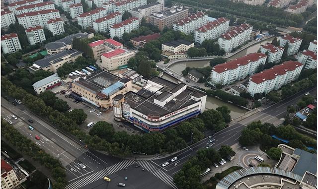 更时尚，更好玩！这个满载居民回忆的“家门口”商场升级回归休闲区蓝鸢梦想 - Www.slyday.coM