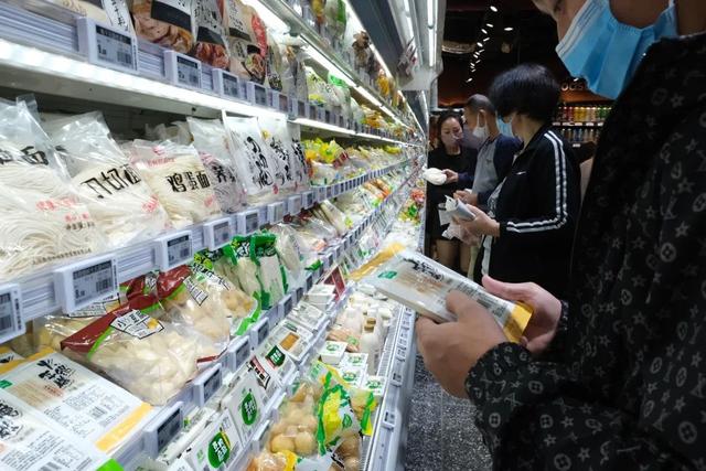 更时尚，更好玩！这个满载居民回忆的“家门口”商场升级回归休闲区蓝鸢梦想 - Www.slyday.coM