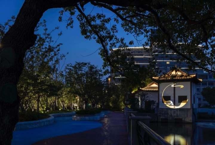 以光影重塑老城回忆，杭州萧山这条主干道完成亮化改造休闲区蓝鸢梦想 - Www.slyday.coM