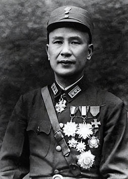 将军夫人马佩璋:丈夫婚内与人产子,她"去母留子"保全婚姻__财经头条