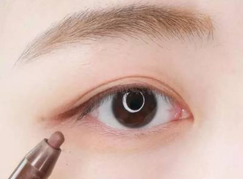 如何化出最真实美丽的素颜妆？这几个小tip教给大家休闲区蓝鸢梦想 - Www.slyday.coM