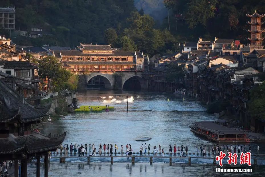  资料图：凤凰古城。杨华峰 摄