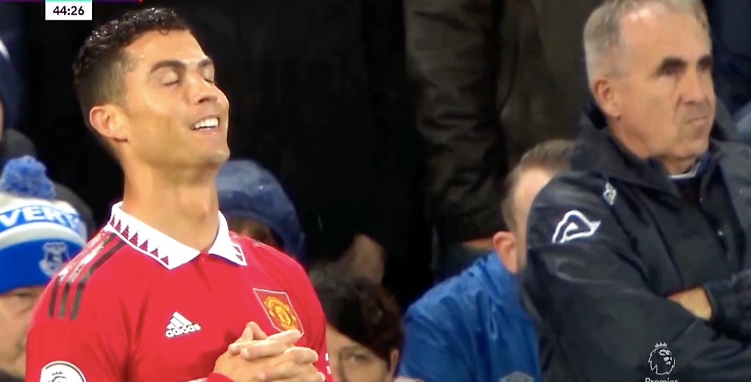 豪门悲喜夜：阿森纳3休闲区蓝鸢梦想 - Www.slyday.coM