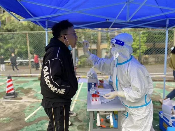 大家都给力，疫情很快就会过去休闲区蓝鸢梦想 - Www.slyday.coM