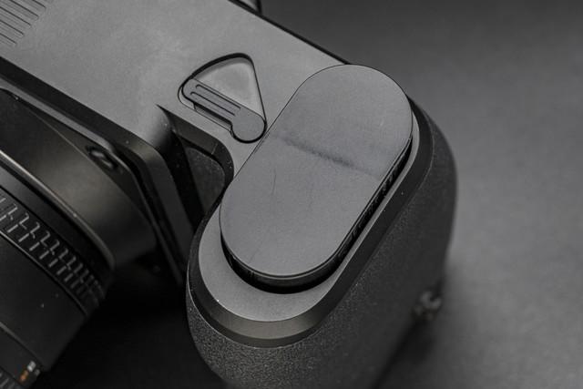 10万元的快乐 哈苏X2D 100C一亿像素中画幅相机评测休闲区蓝鸢梦想 - Www.slyday.coM