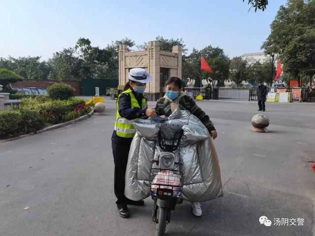 我为群众办实事丨孩子高烧父亲酒后驾车送医 焦作交警暖心处置赢得称赞休闲区蓝鸢梦想 - Www.slyday.coM