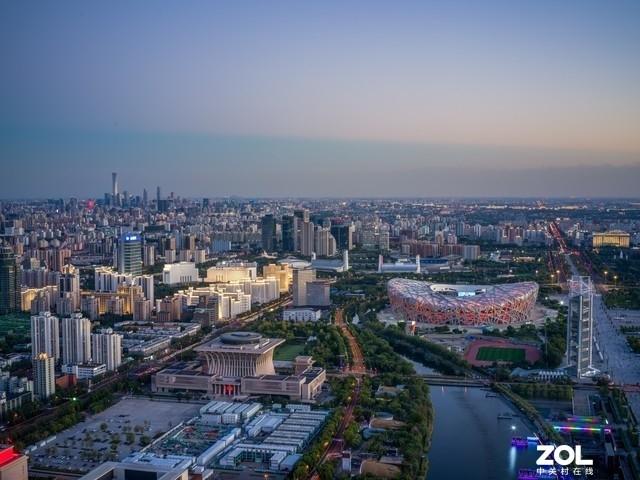 10万元的快乐 哈苏X2D 100C一亿像素中画幅相机评测休闲区蓝鸢梦想 - Www.slyday.coM