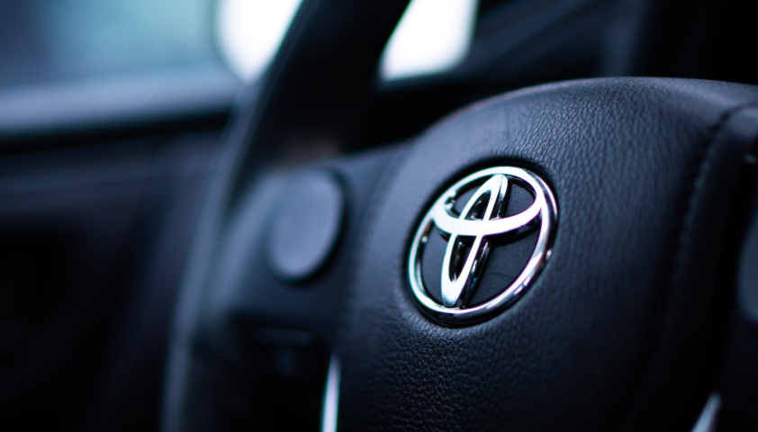 丰田炮轰电动车，诺基亚嘲笑苹果：历史的相同与不同