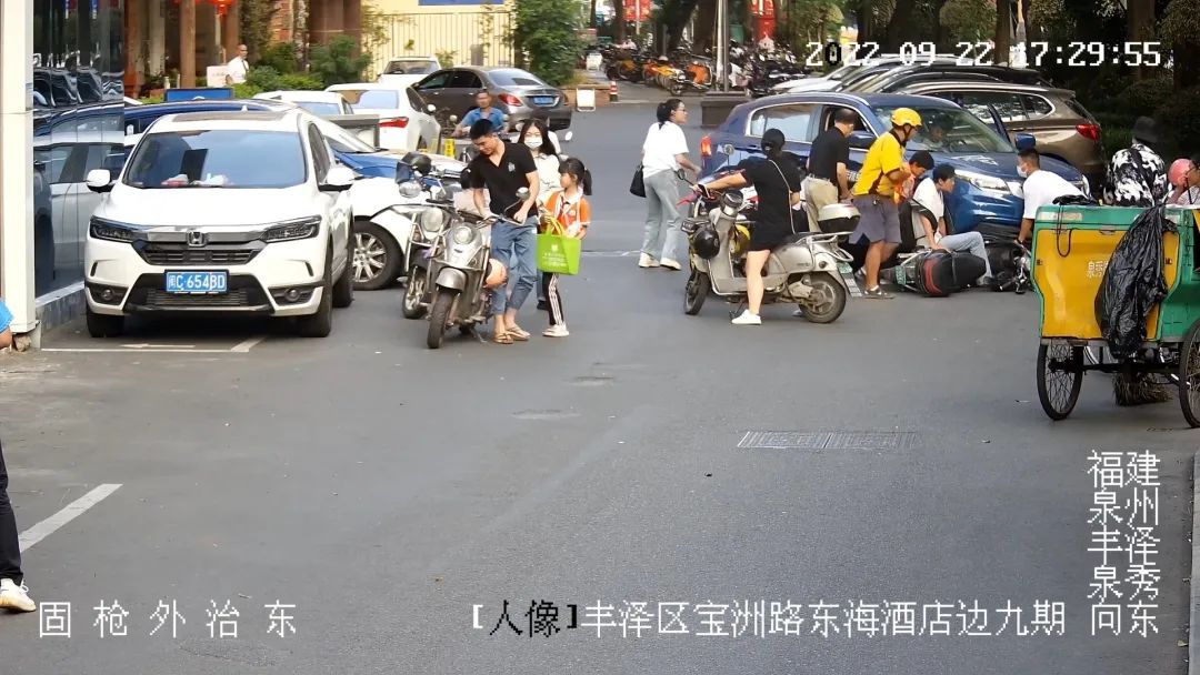 世乒赛爆冷，首位世界冠军输球，30日赛程公布港澳狭路相逢
