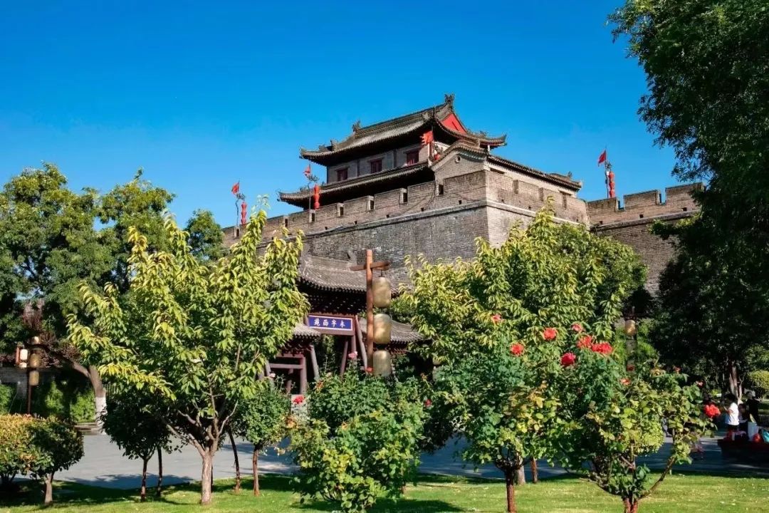 打卡如画美景休闲区蓝鸢梦想 - Www.slyday.coM